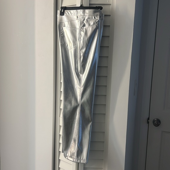 NWT Wild Fable Silver Metallic flare Jeans - Picture 2 of 14